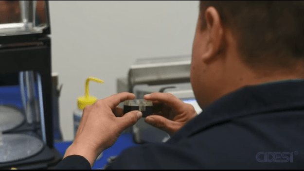 Diseño de la celda de&nbsp;microfluídica